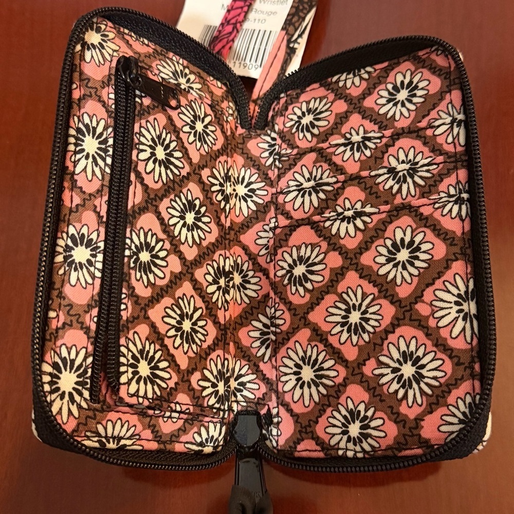 Vera Bradley Pink Floral Quilted Wristlet Wallet with Zipper and Wrist Strap - Picture 4 of 5